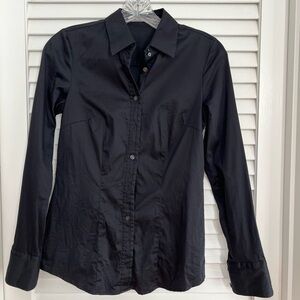 The Limited Essential Shirt. Black Button down shirt. Size XS. EUC